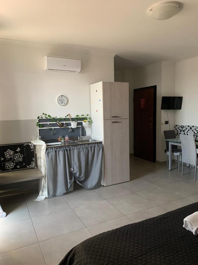 Aparthotel Raggio Di Sole San Cesareo Exteriér fotografie