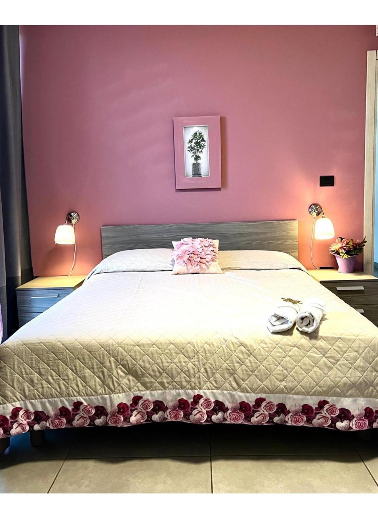 Aparthotel Raggio Di Sole San Cesareo Exteriér fotografie